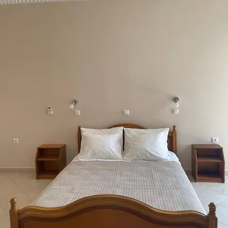 The Olive Tree 3* Olympos (Karpathos)